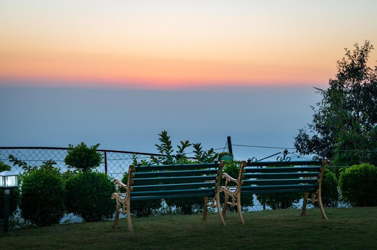 Revathi Resorts Jajal Exterior foto